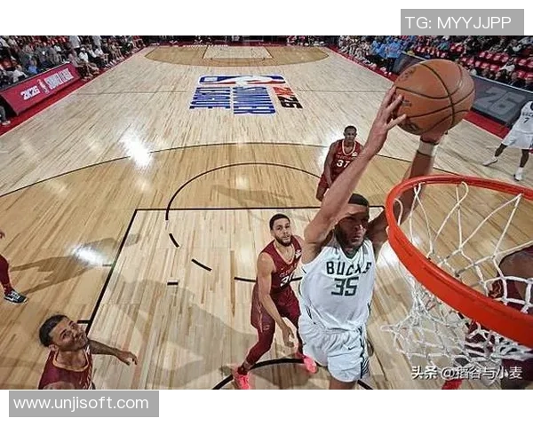 惨败中为数不多的亮点!快船的首要问题或许并不在内线支柱身上? 惨败中为数不多的亮点!快船的首要问题或许并不在内线支柱身上?